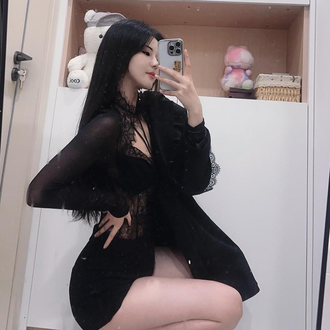 一米六的嘻嘻