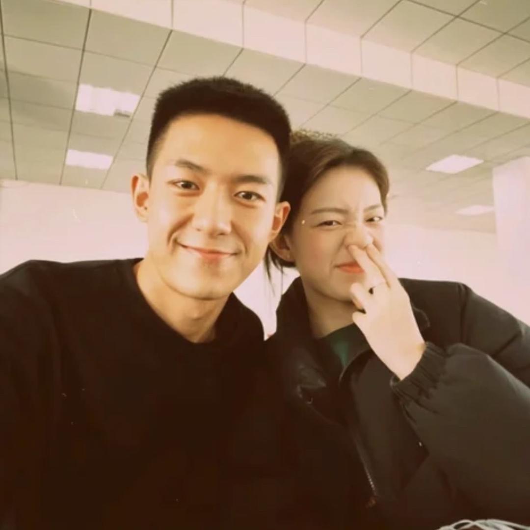 ￴云