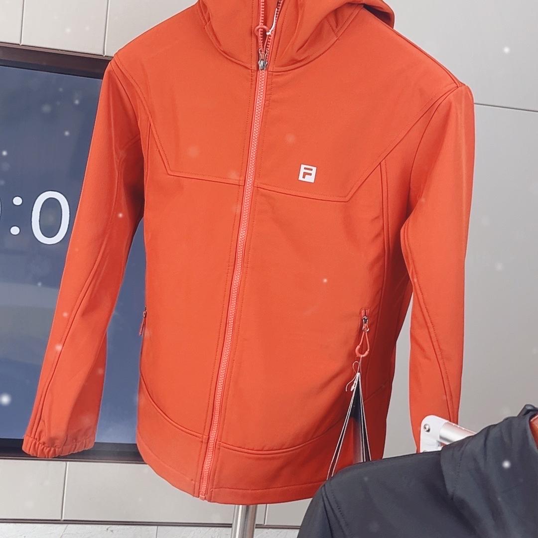Roberten Plaza Store 罗伯特恩广场店