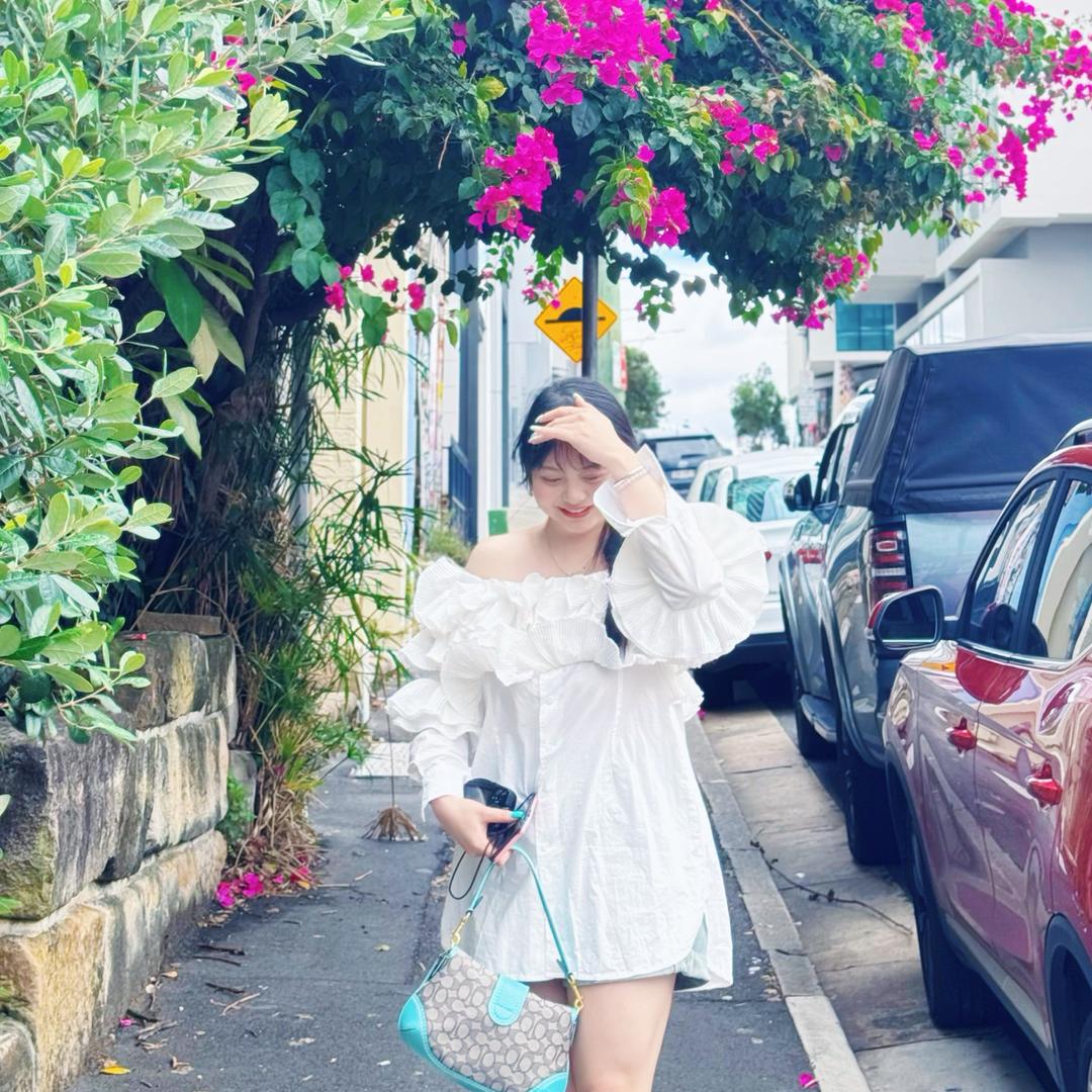 翠西有只猫🐈‍⬛