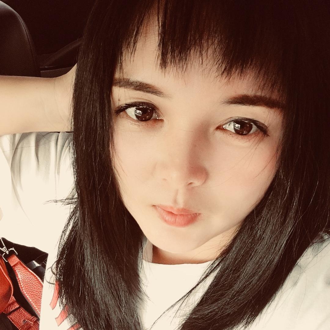 糖果的小铺暴富吖