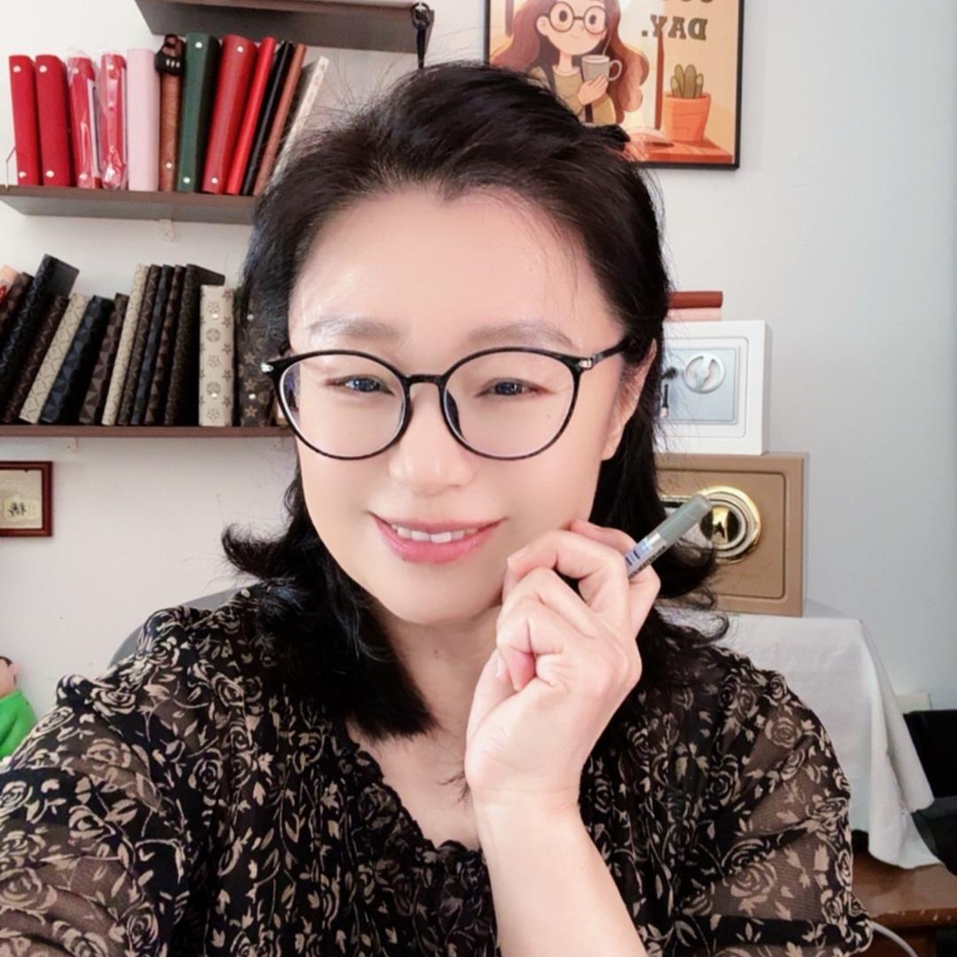 腊月（自媒体）