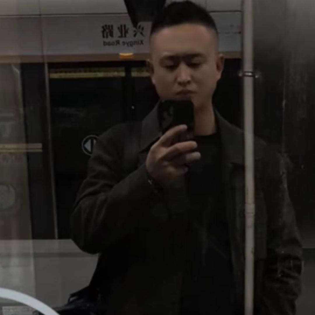 小李哥