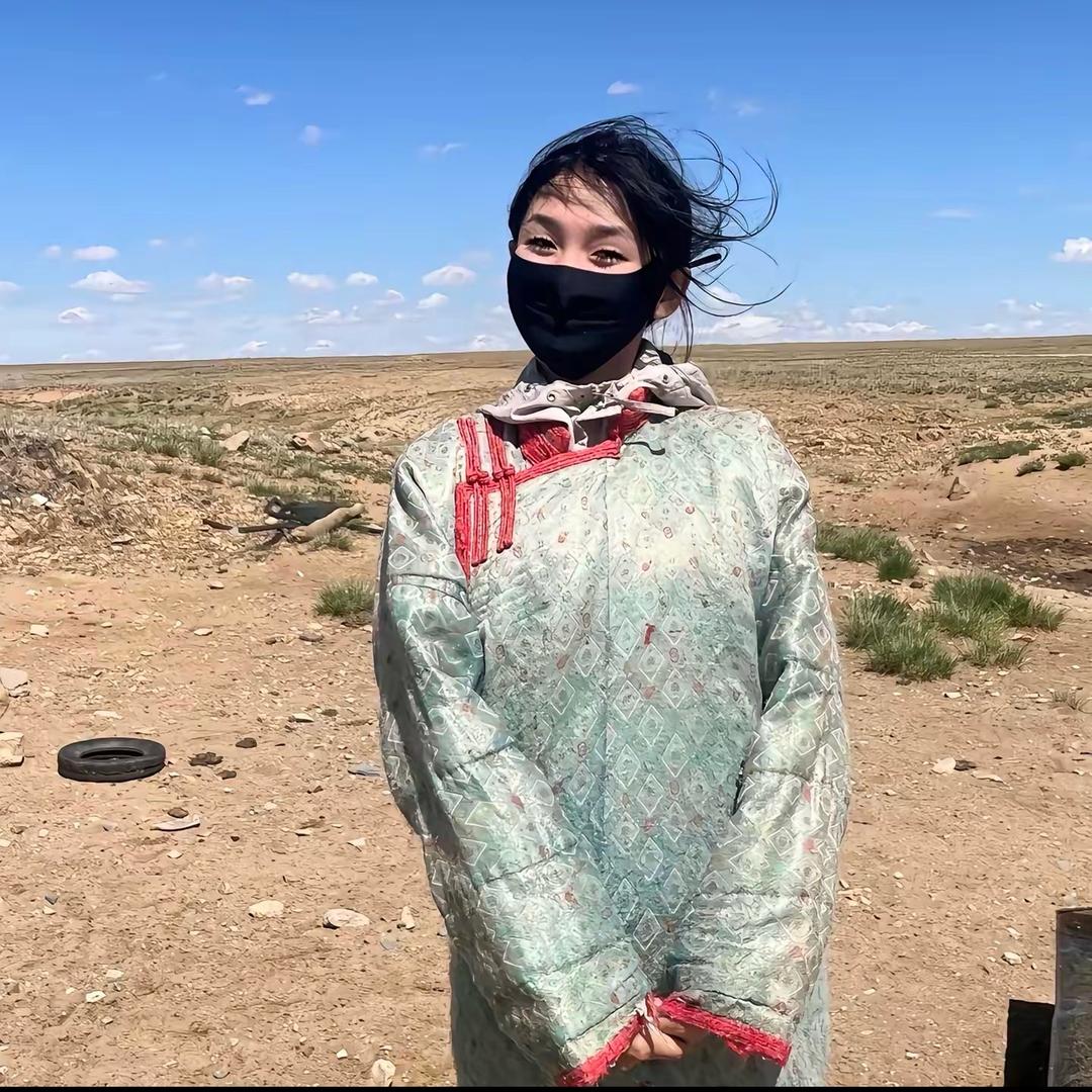 邪恶的小馒头.