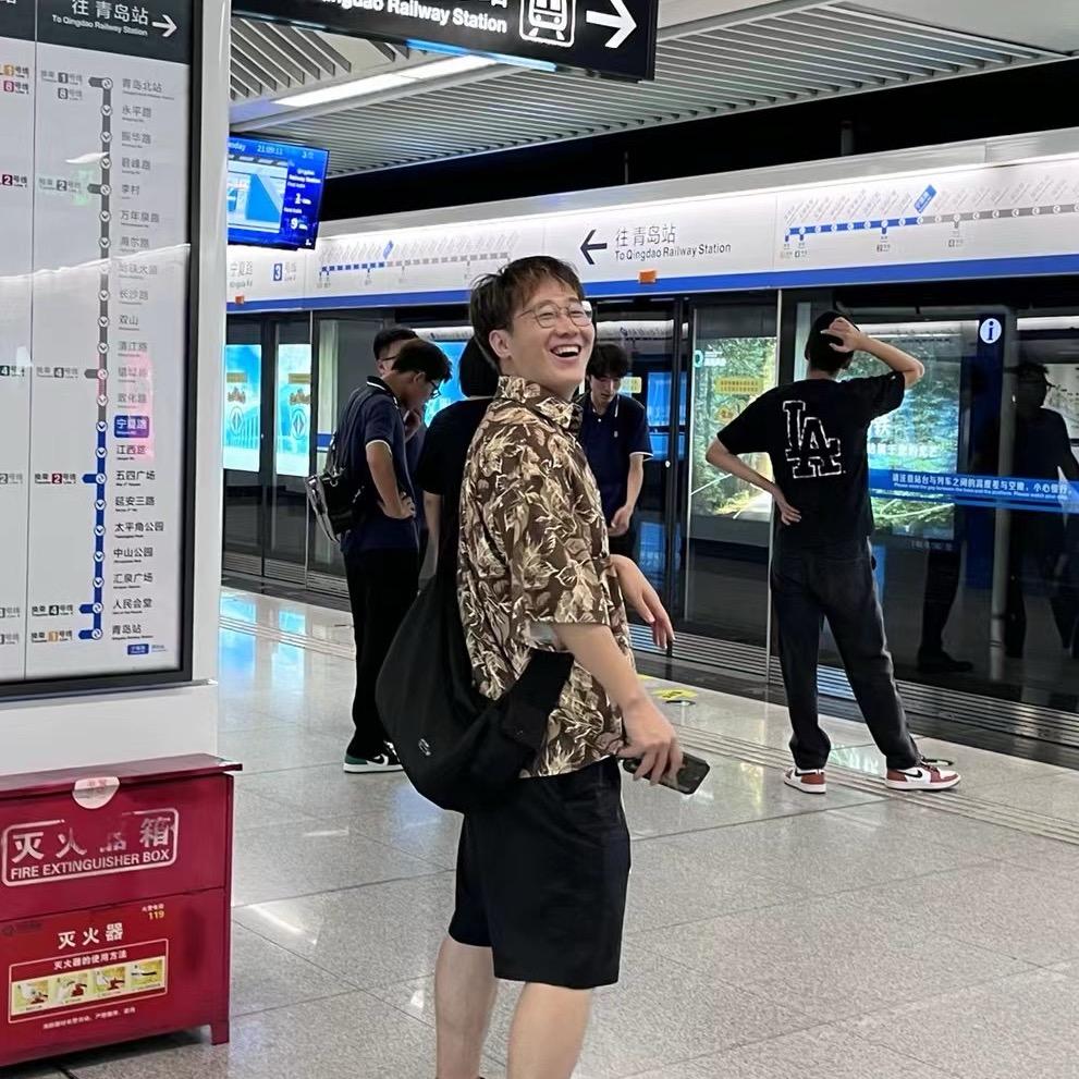 爱吃的鱼小鱼🐟
