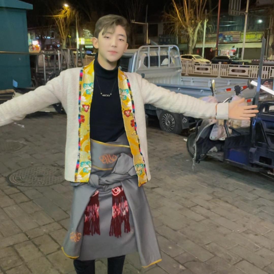 ℳ______ღ    སེམས །🍁