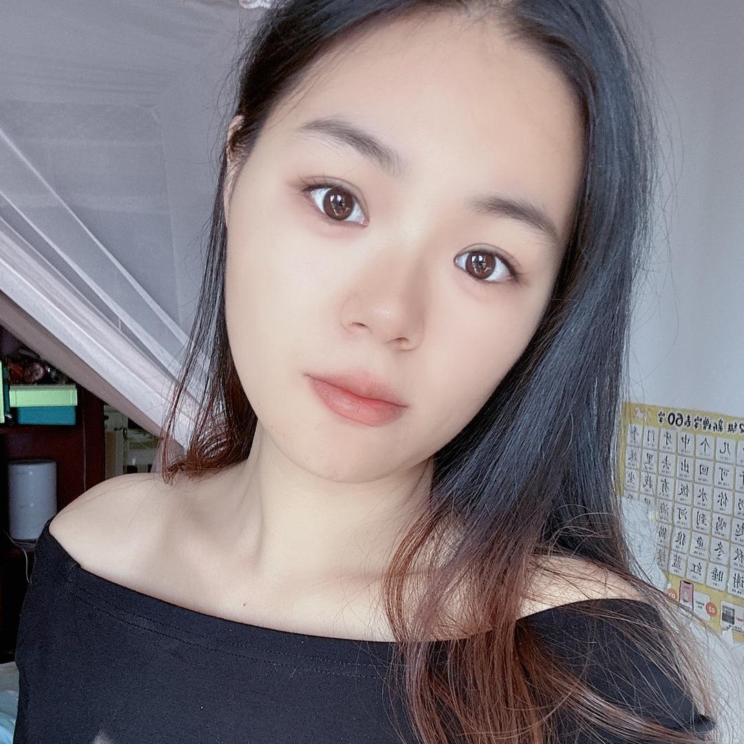 李小萌呀