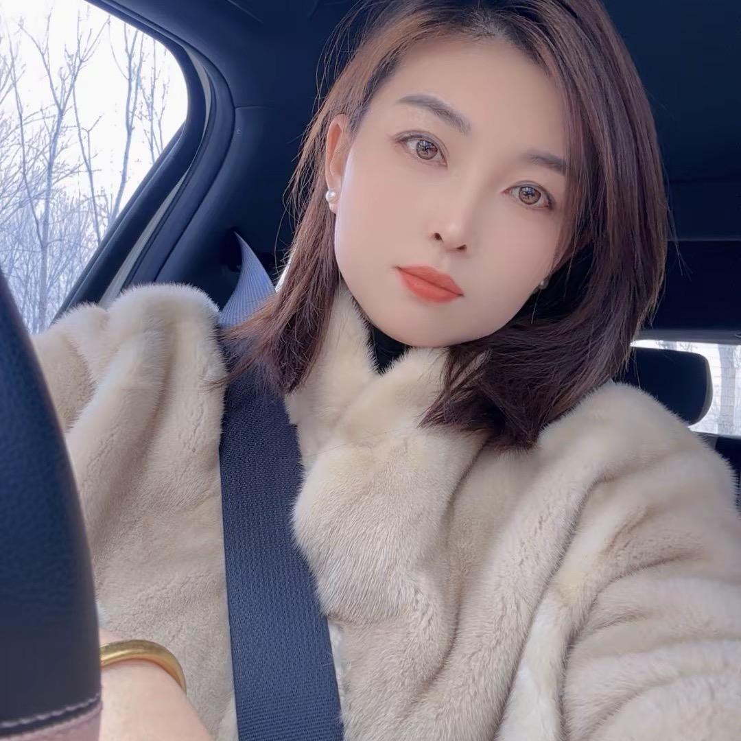 永旺塑业老板娘