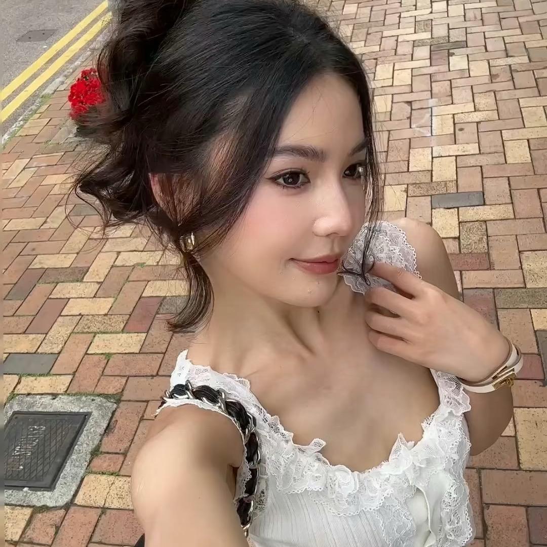 DD~