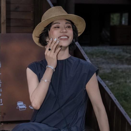 丽霞时尚穿搭分享