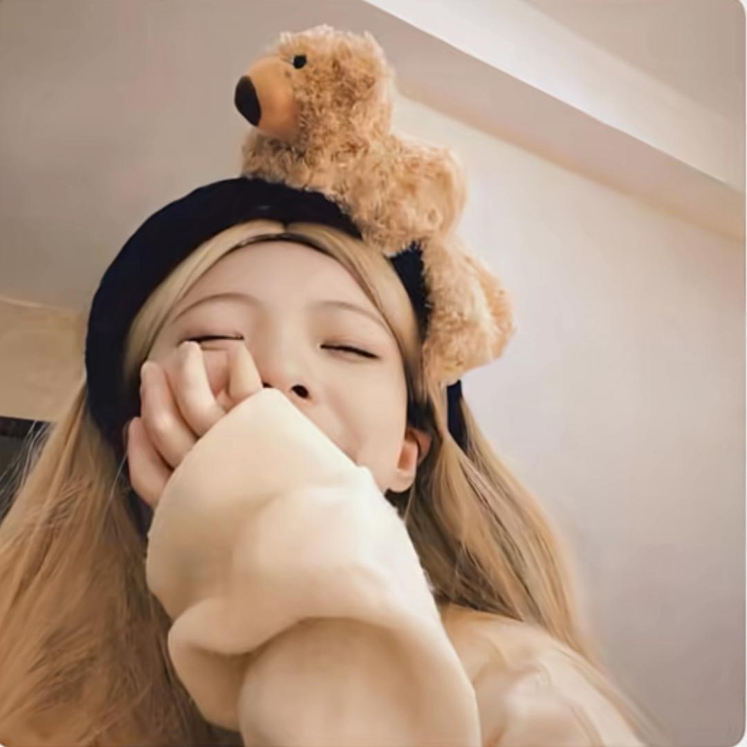 ᅠᅠ今天也很困·