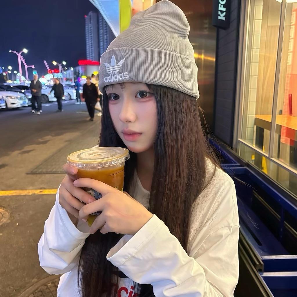 不知名的小嶠💢