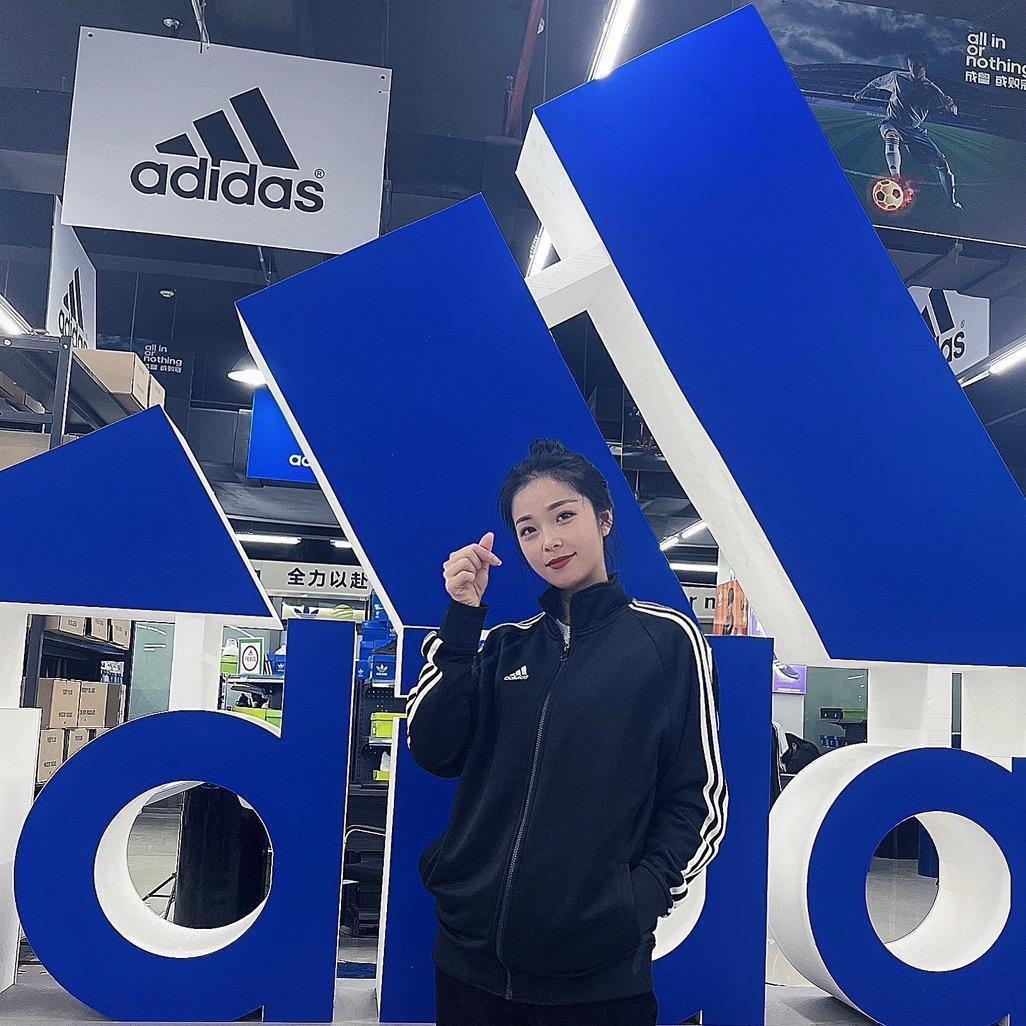 adidas 木木品牌运动体育