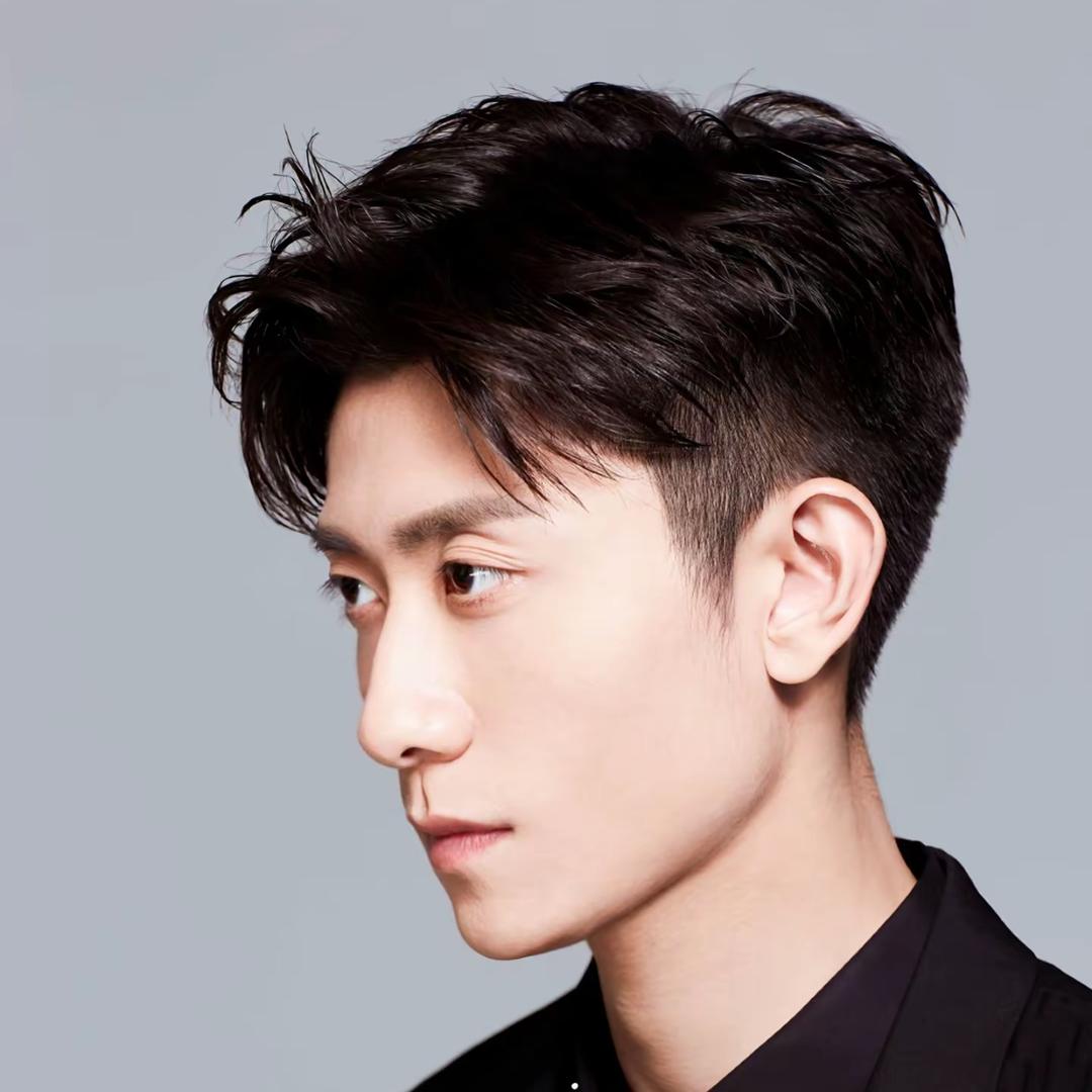 即将拥有人鱼线的皮皮怪