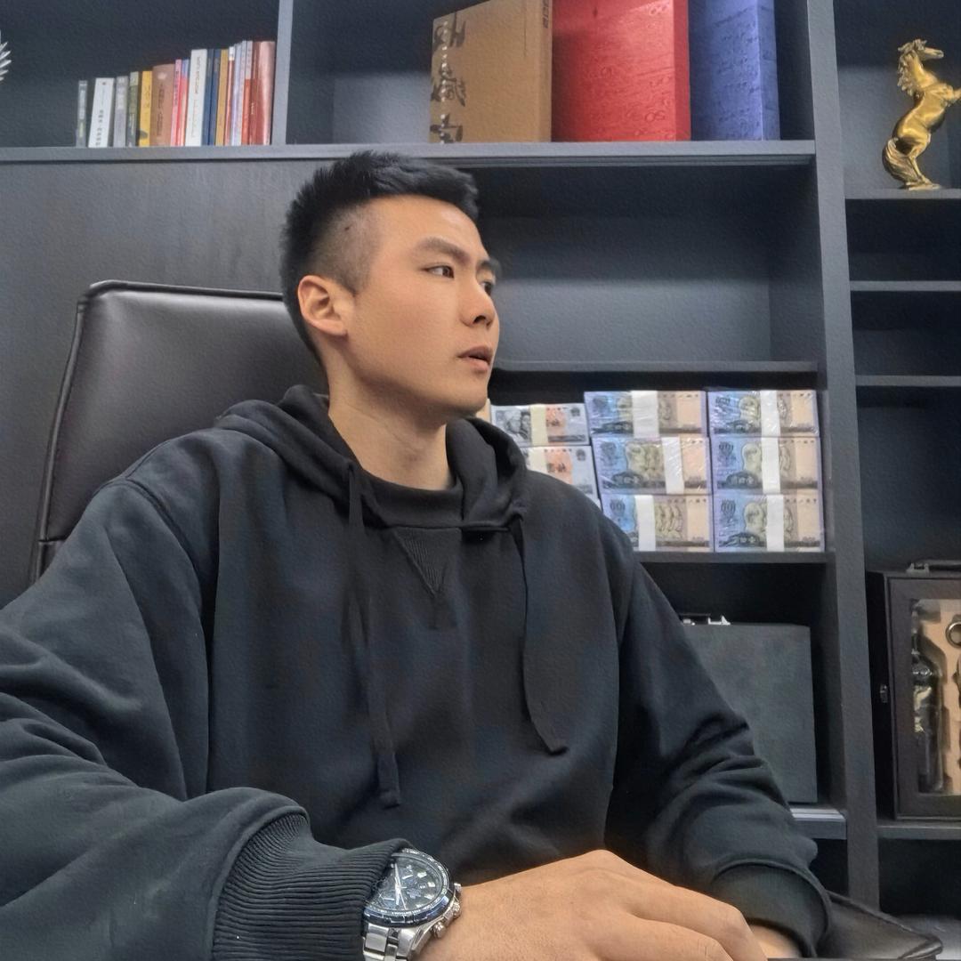 一一潮品汇皮衣仓