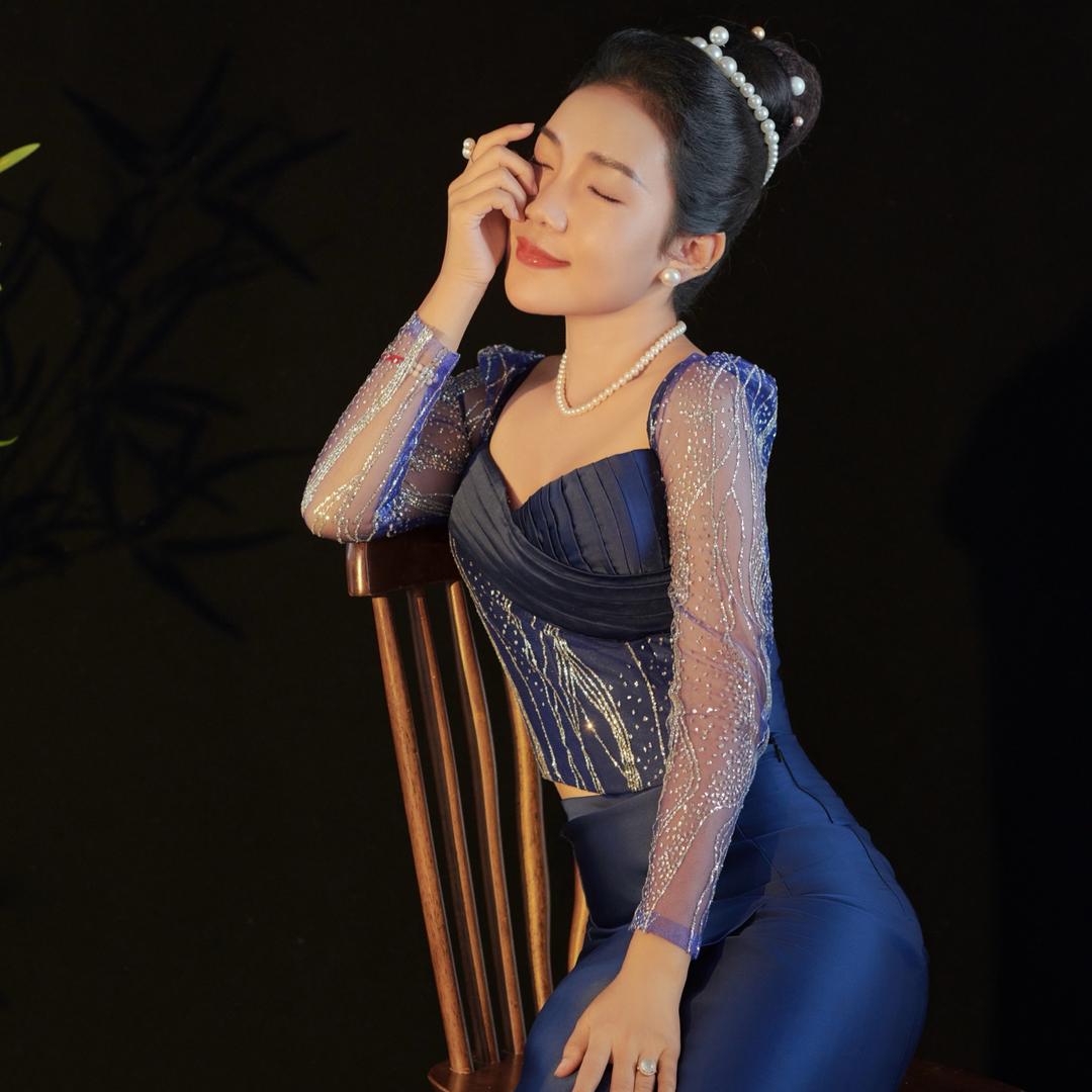 露子💋