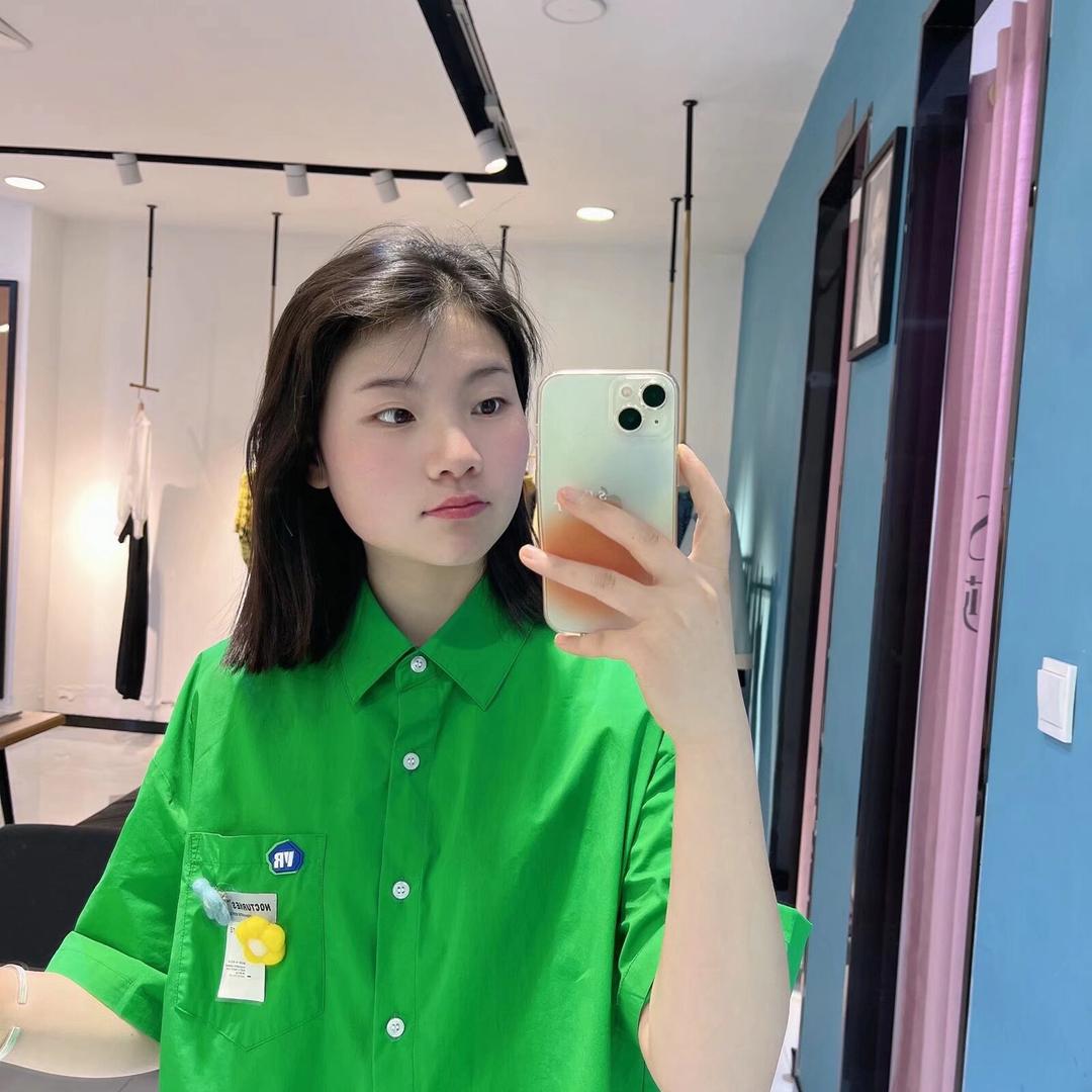 卖卤味的小龚