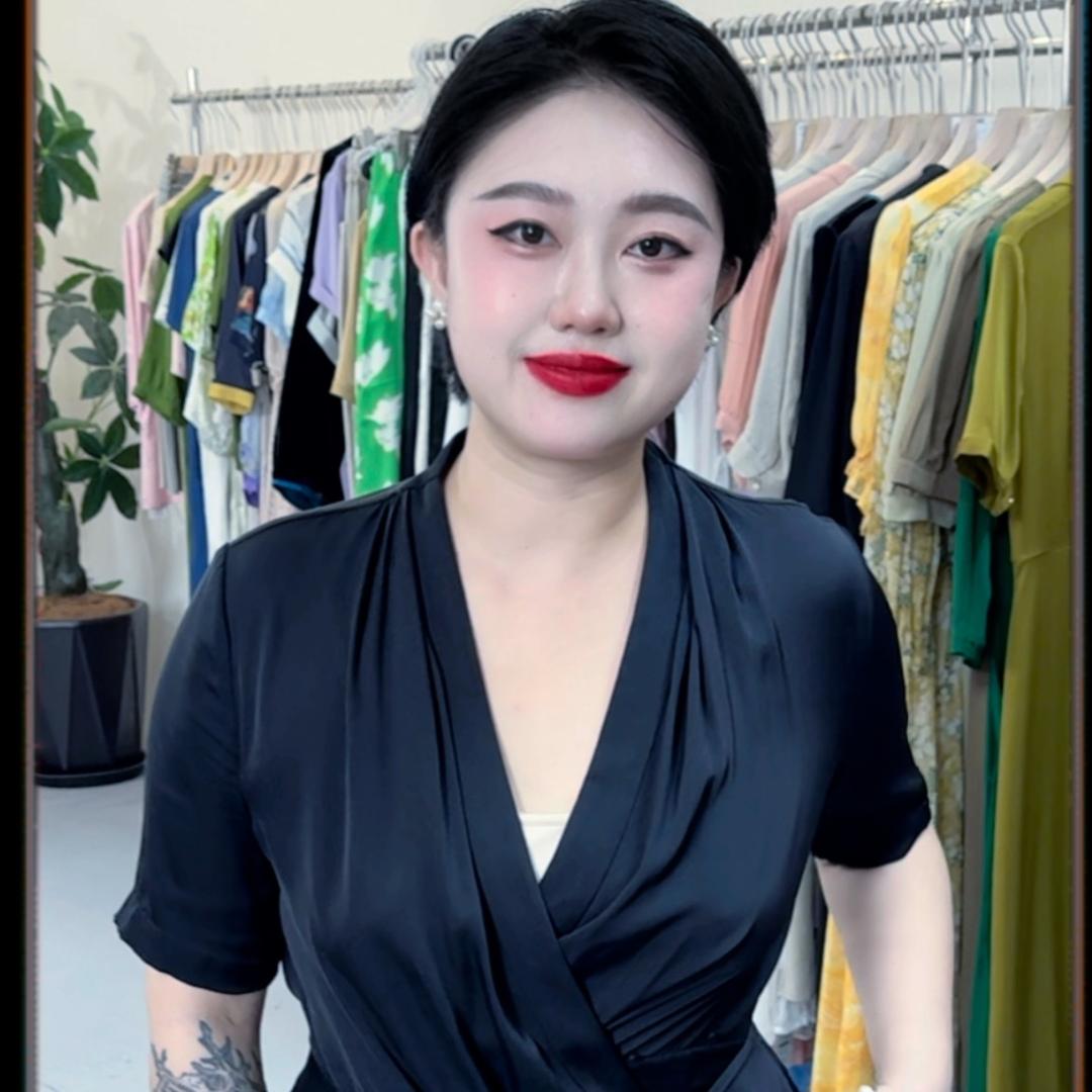 老陈真丝服饰