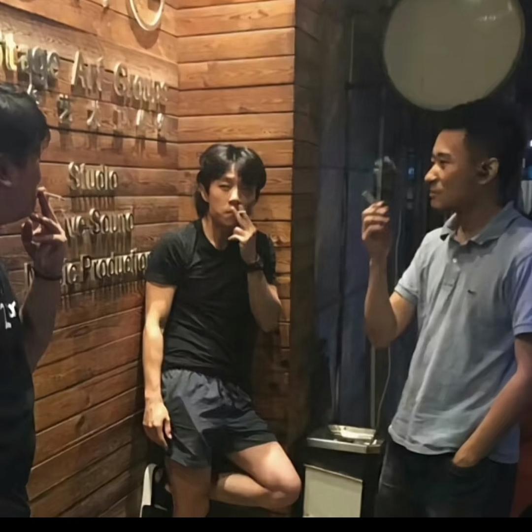 记得早睡.
