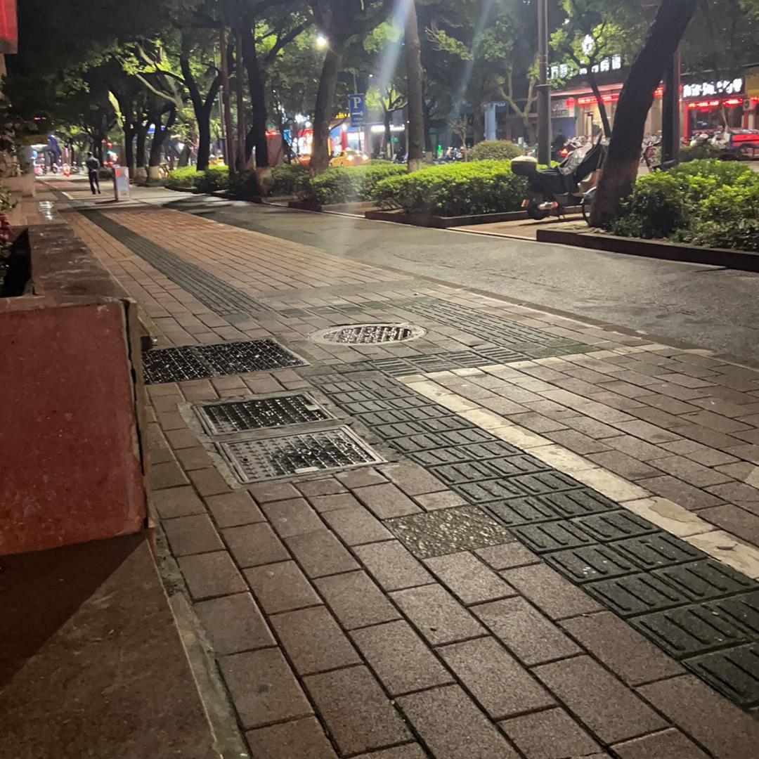 乱蛋哥