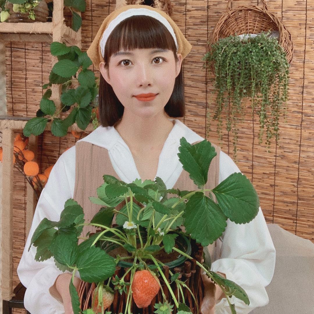 小娜来了🍓