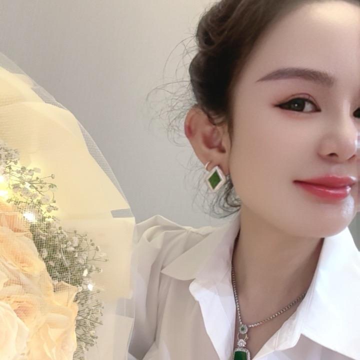 艾米丽🎤下午2:45