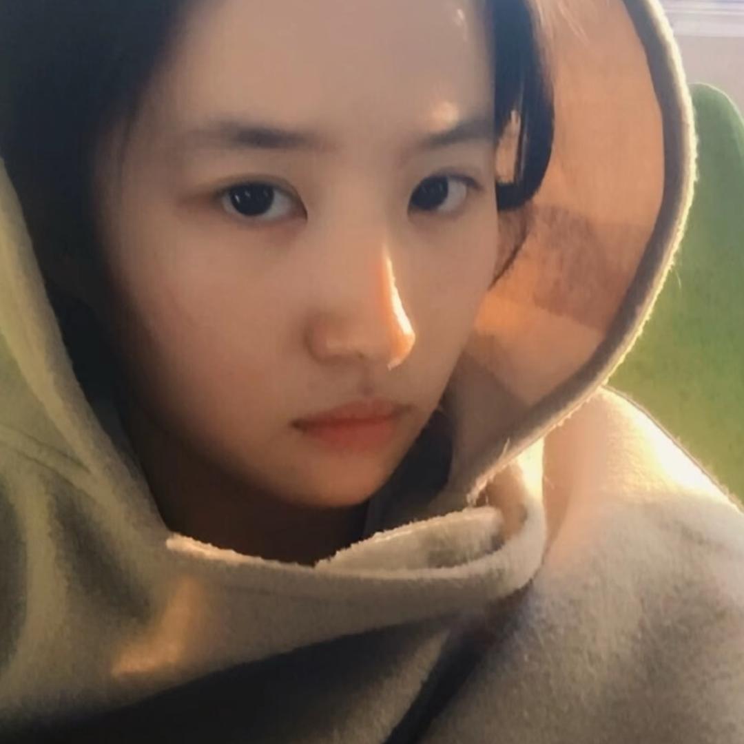 怪兽胶囊酒吧预定小郗