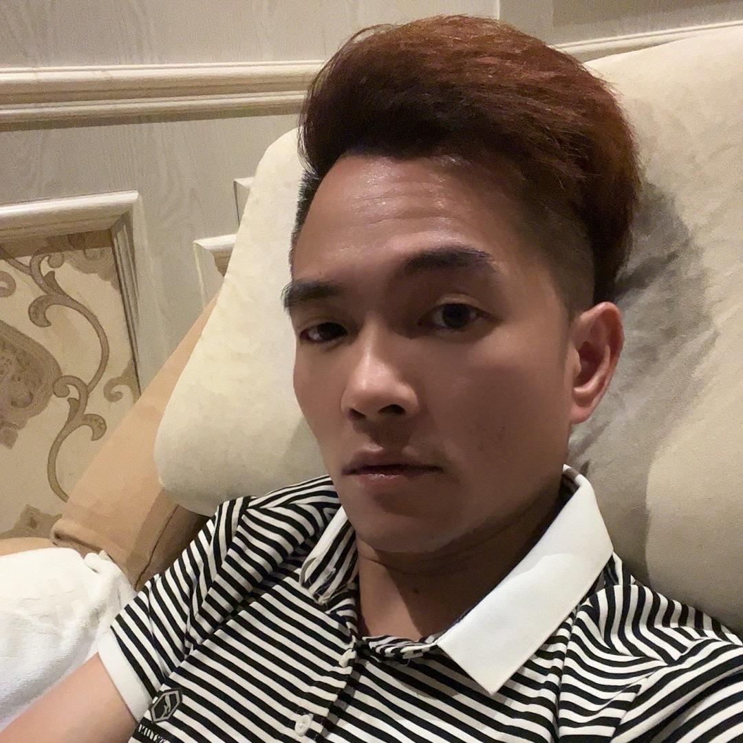 广东梁忠龙