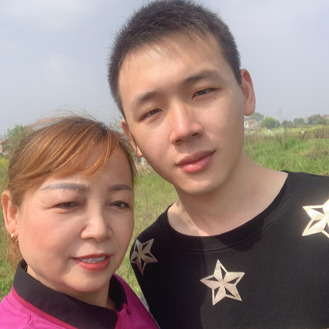 柳红梅