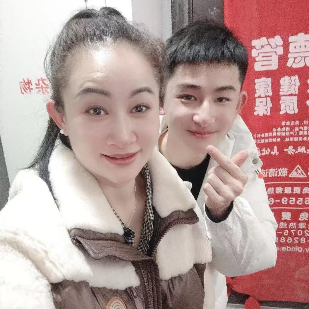 陪读妈妈（小余）