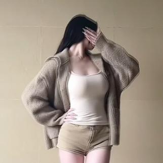 颜仔仔精品女装