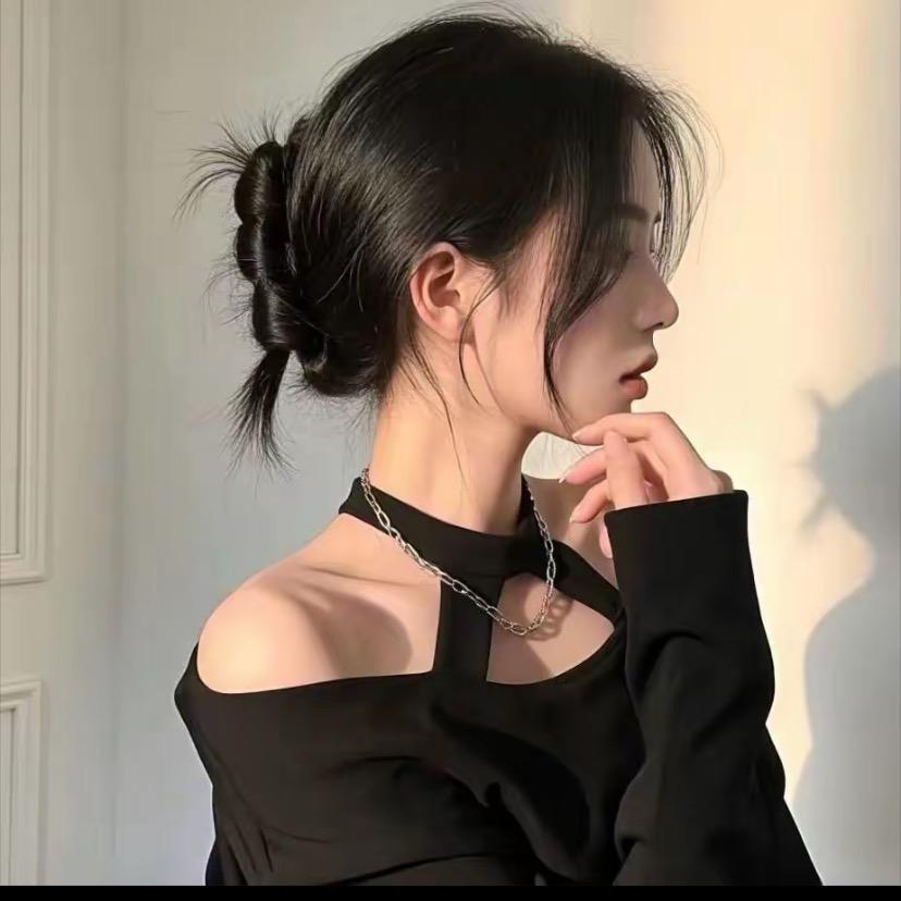尾灯一女装