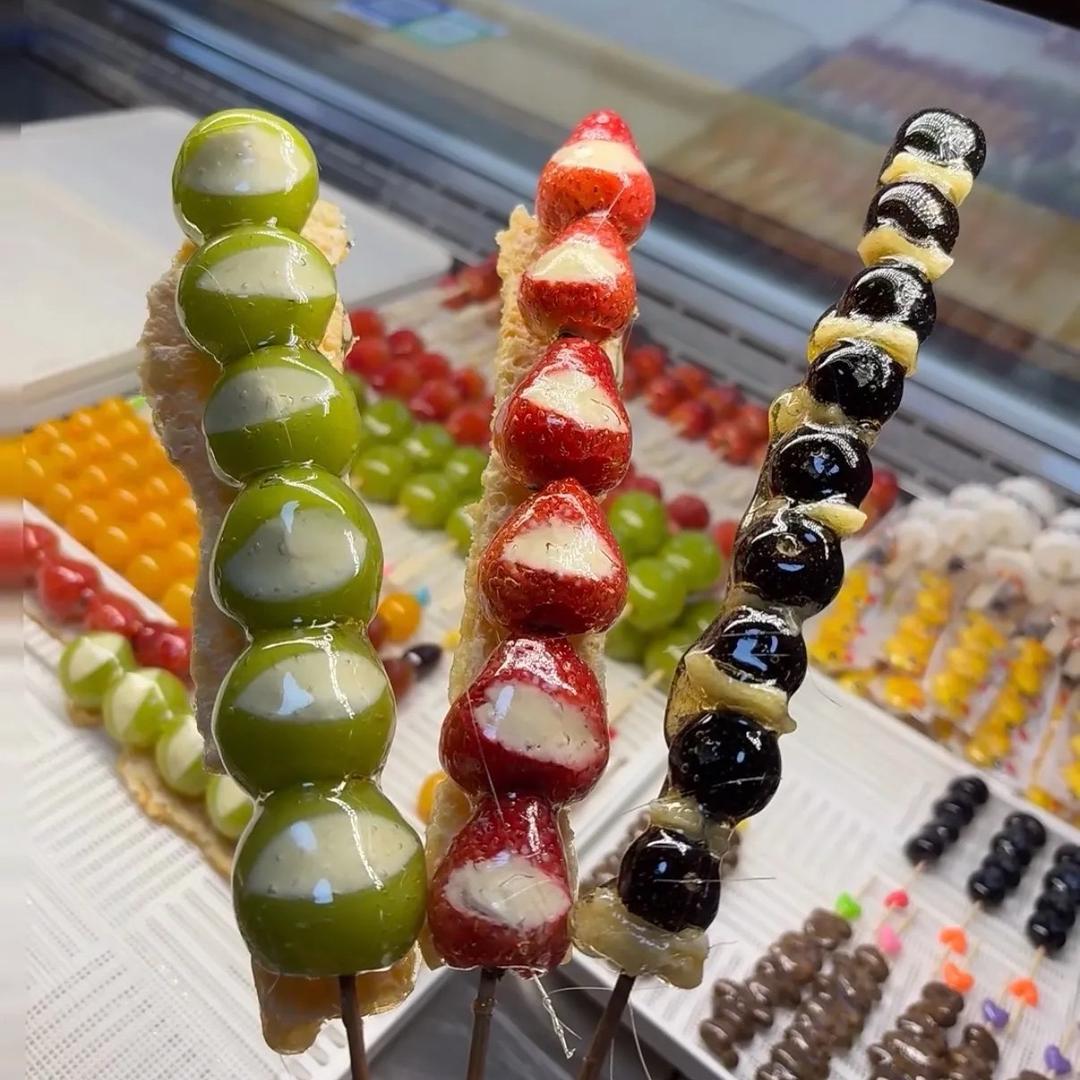 小袁🍓白山首家干咽酸奶🧈奶皮子糖葫芦