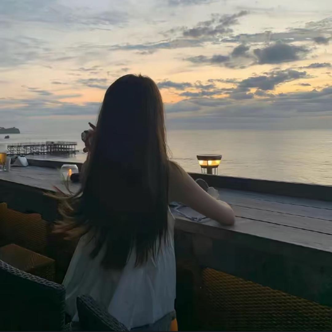 路飞潮流女装店