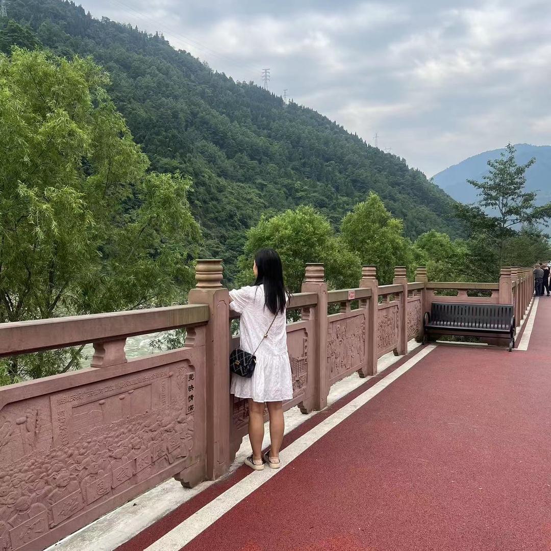 浅妩嫣然
