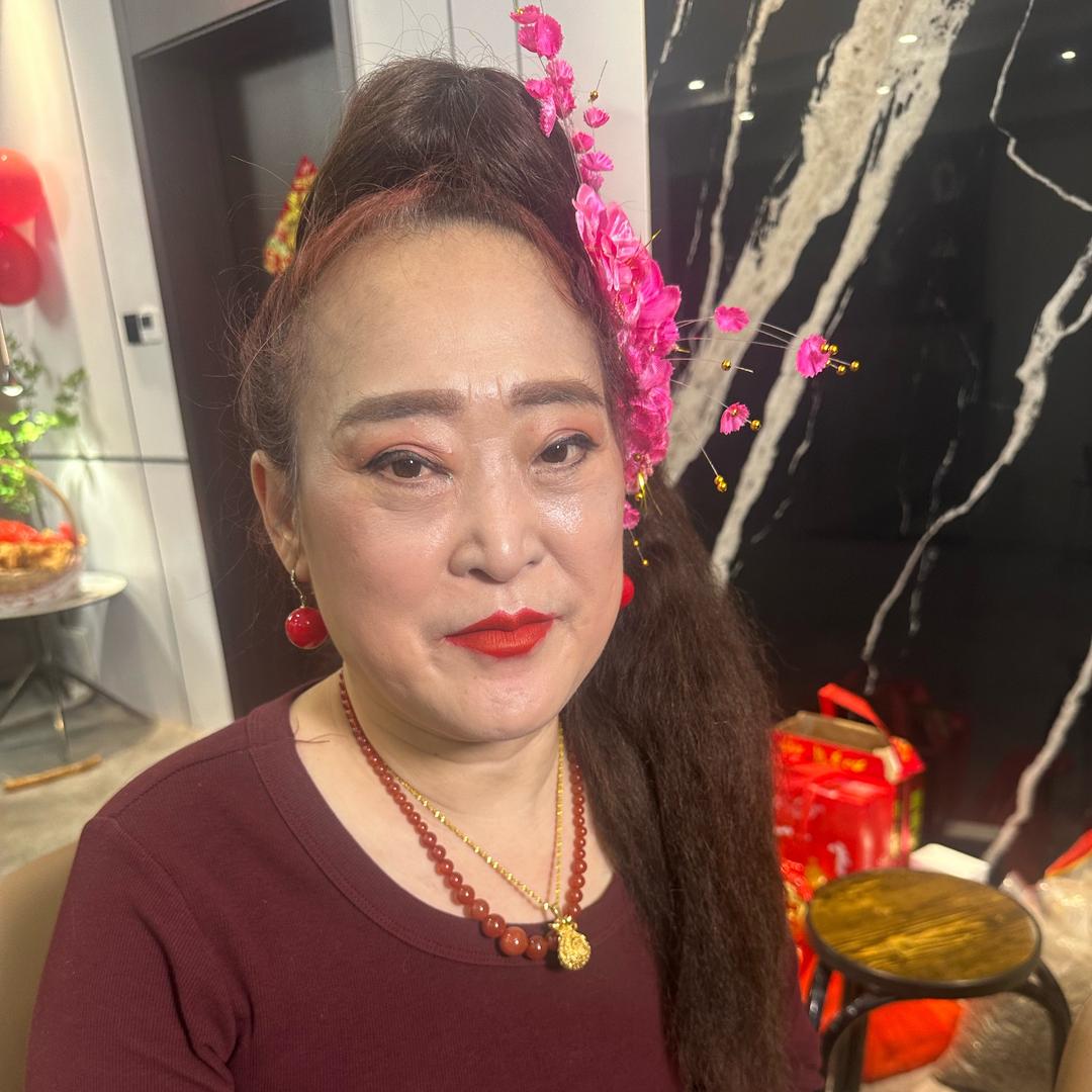 我叫天鹅我爱龙大美🌹