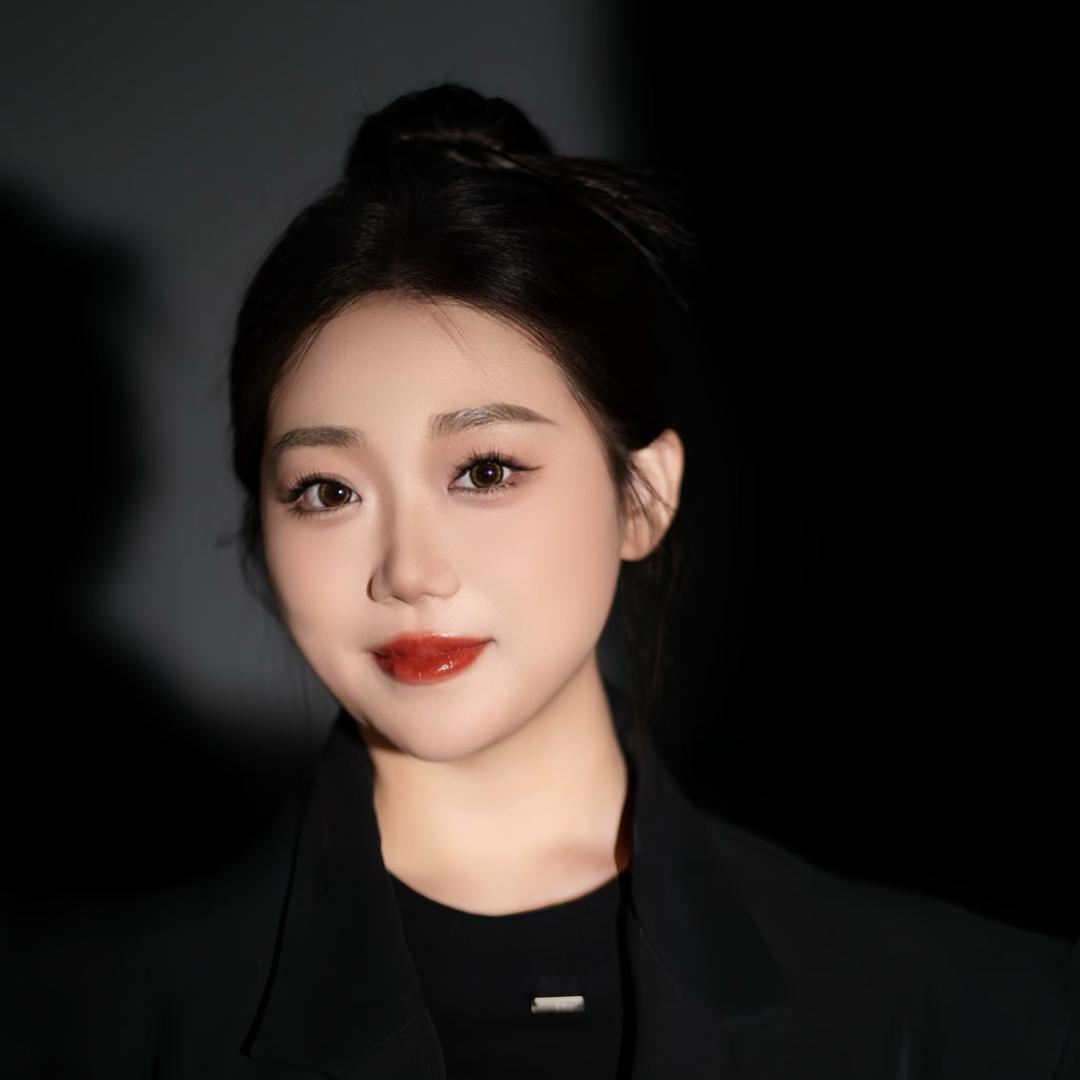 哈尔滨化妆师董小姐