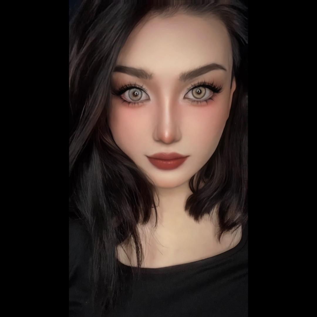 蜜啦爱穿衣服