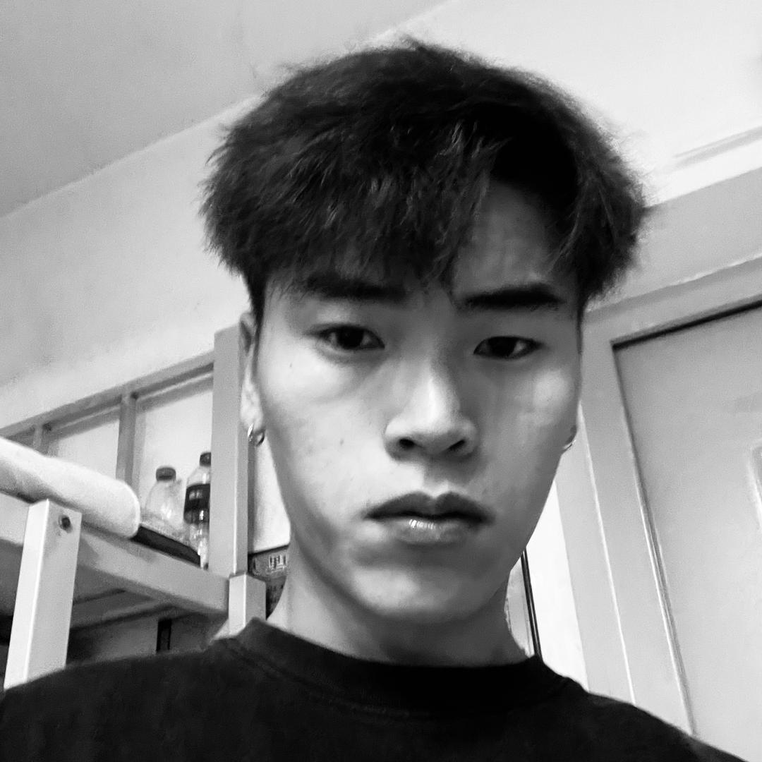 撅腚的猴子