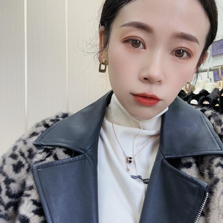 海宁暖兽皮草服饰