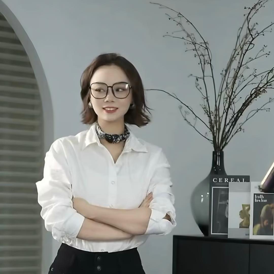 古月牛仔服饰