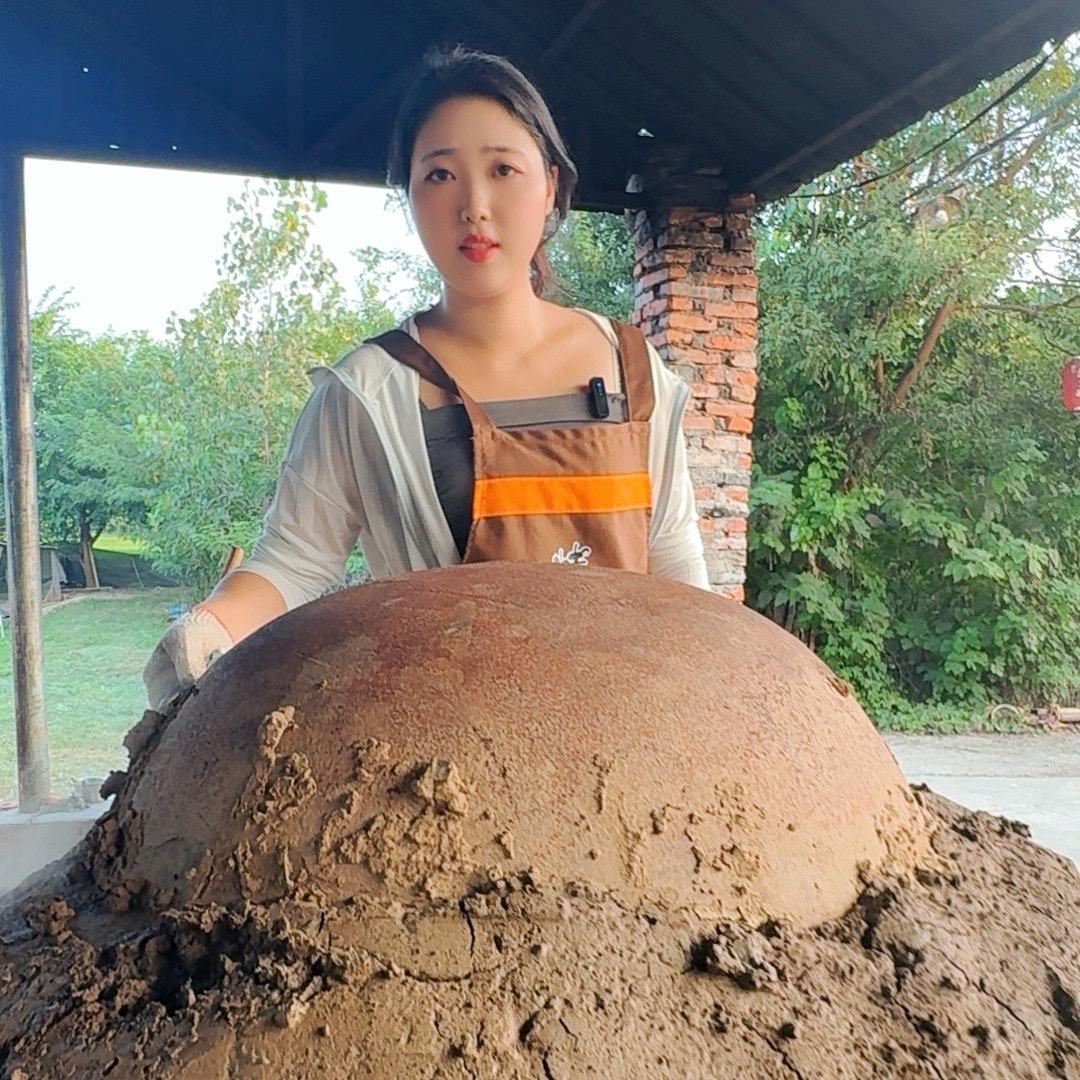 泥窖烤羊掌门（许小妹）