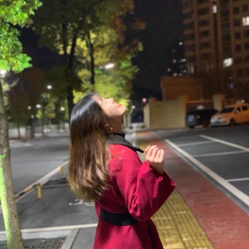 学英语的Fiona