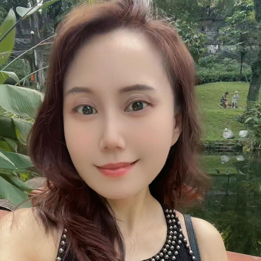 湖北小龙女