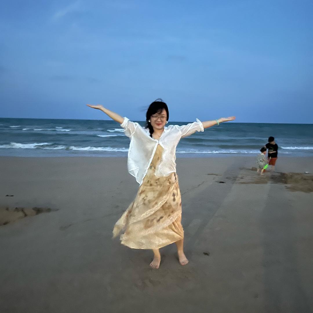大奕奕