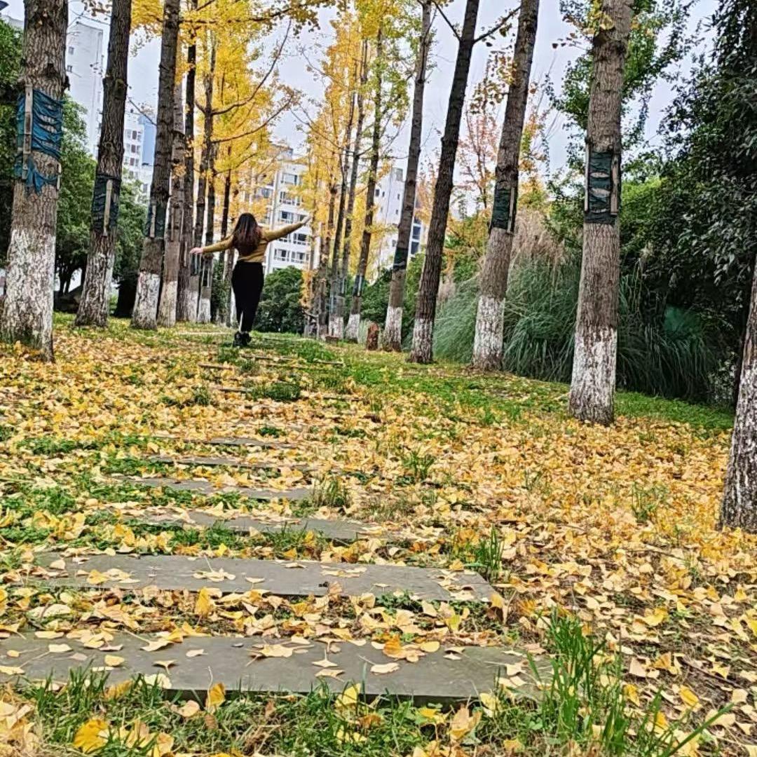 城口肌肤日記（水晶丽城店）