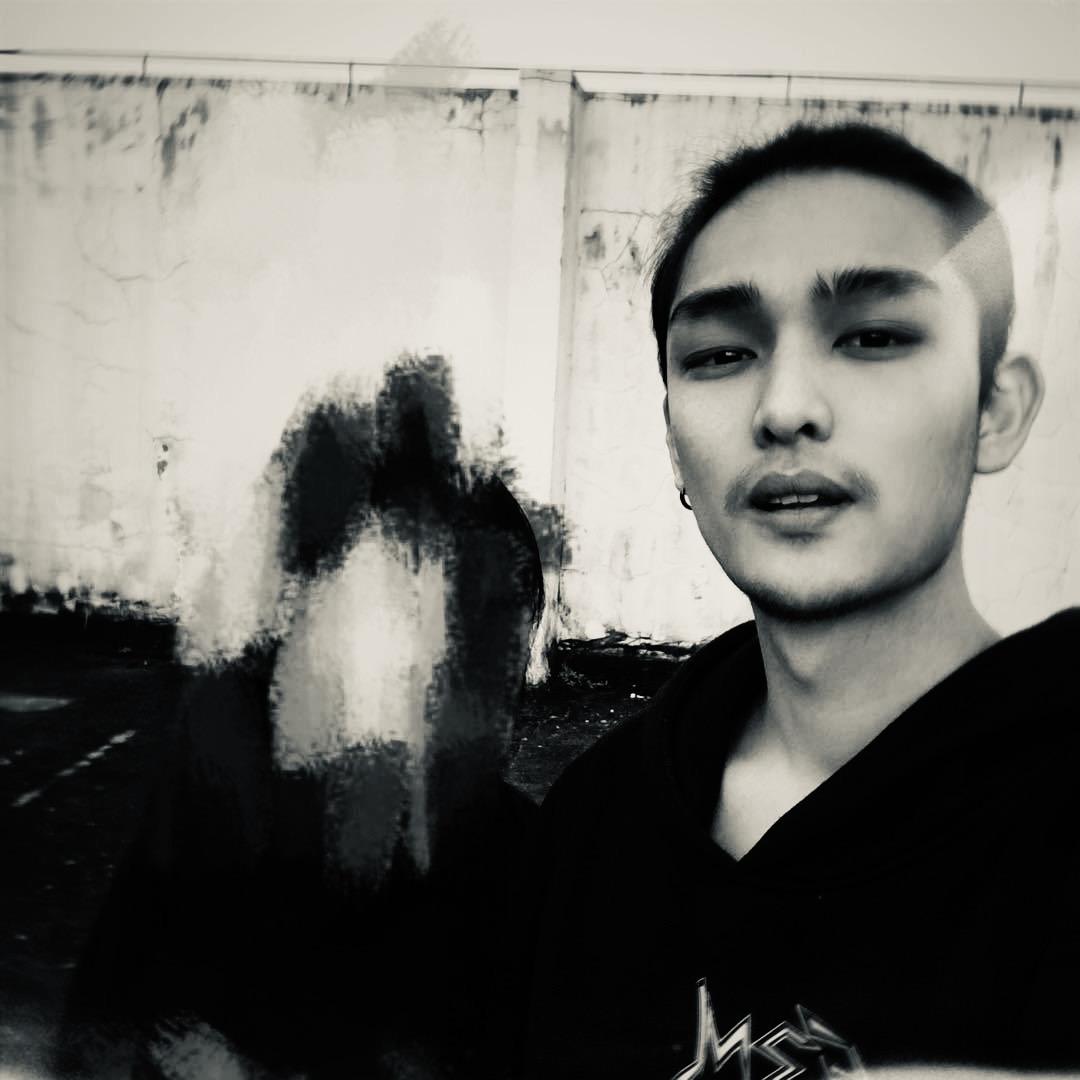 出不了村的人🧑🏾‍🎤