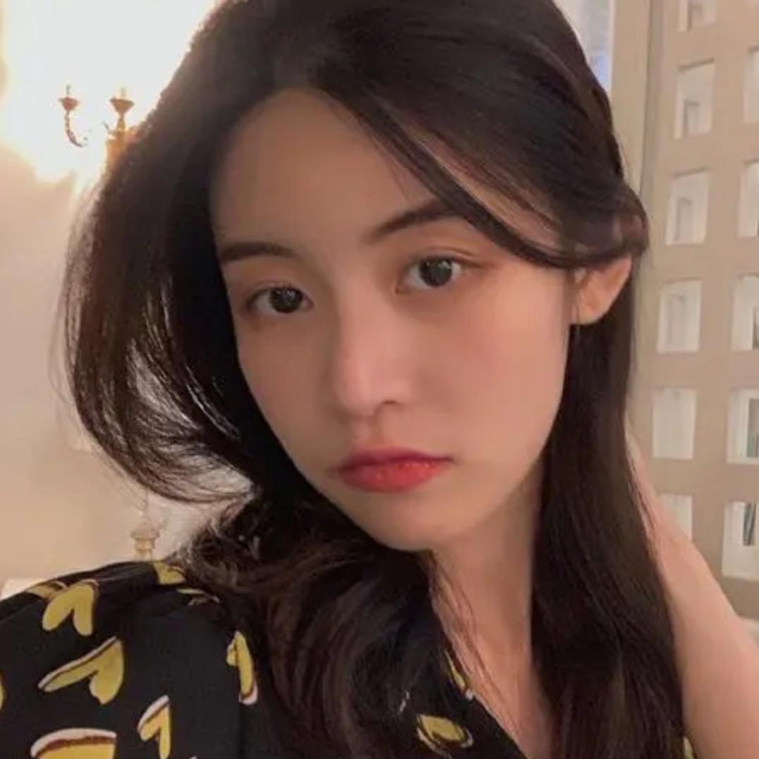 欣宜爱睡觉