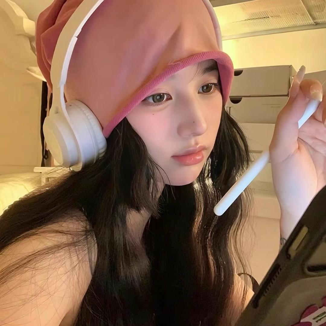 辣妹小熊🧸.