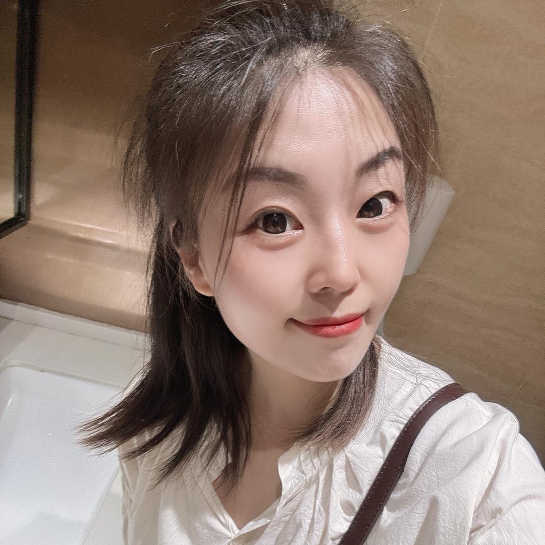 妞妞麻麻